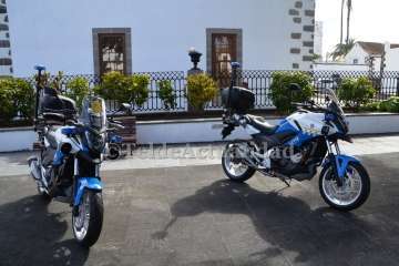 Presentación de los nuevos vehículos de la Policía Local de Telde (Foto TA)
